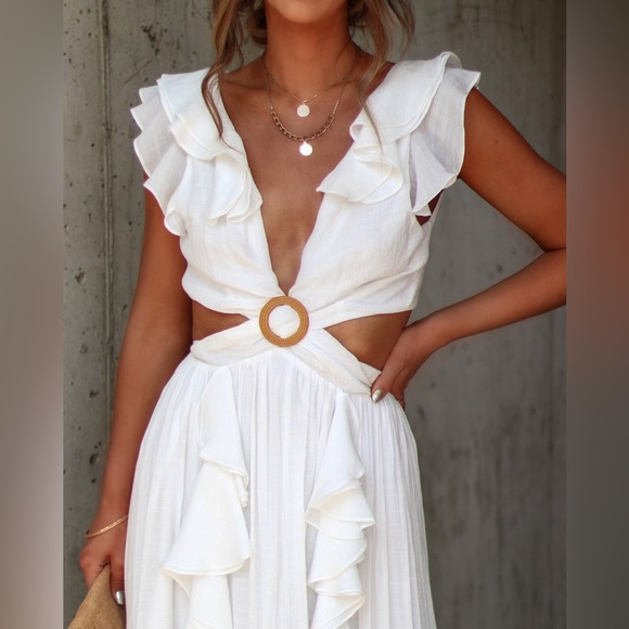 Vici Soleil Cutout Ruffle Maxi Dress - Picture 3 of 4